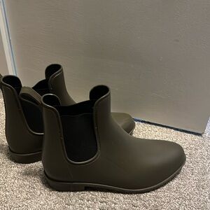 Army Green Rain Boots